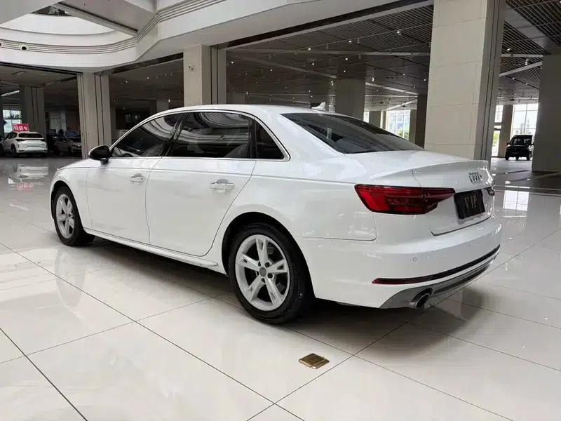 Audi A4L 2017 40 TFSI Fashion Edition — миниатюра 4