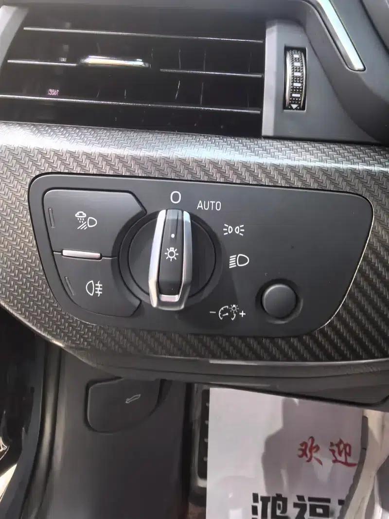 Audi A4L 2022 40 TFSI quattro RS Package (Sports Edition) — миниатюра 12