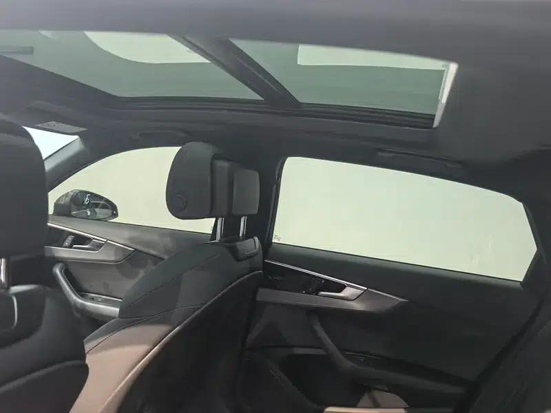 Audi A4L 2022 40 TFSI quattro RS Package (Sports Edition) — миниатюра 22