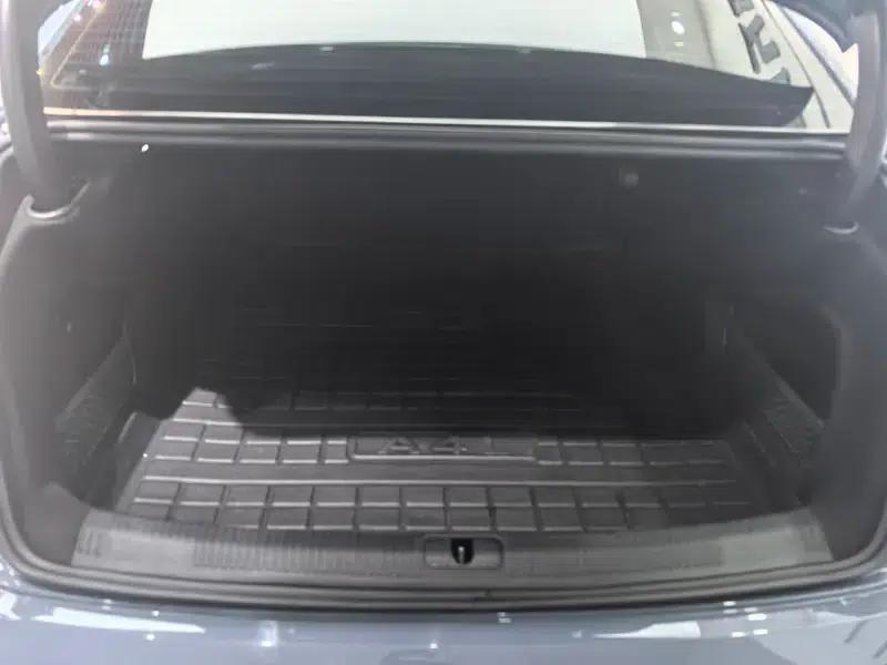 Audi A4L 2022 40 TFSI quattro RS Package (Sports Edition) — миниатюра 24
