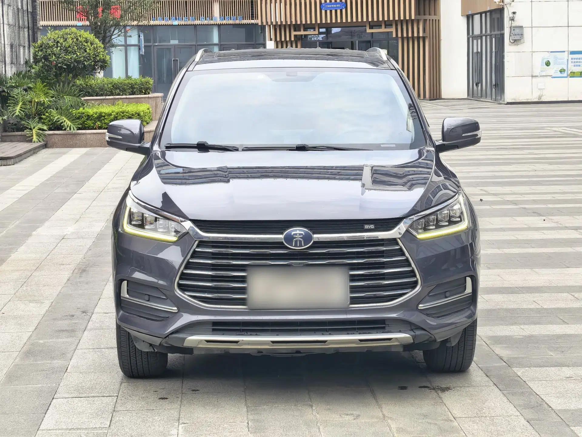 BYD Song 2021 Classic Edition 1.5T Automatic Luxury Model — миниатюра 2