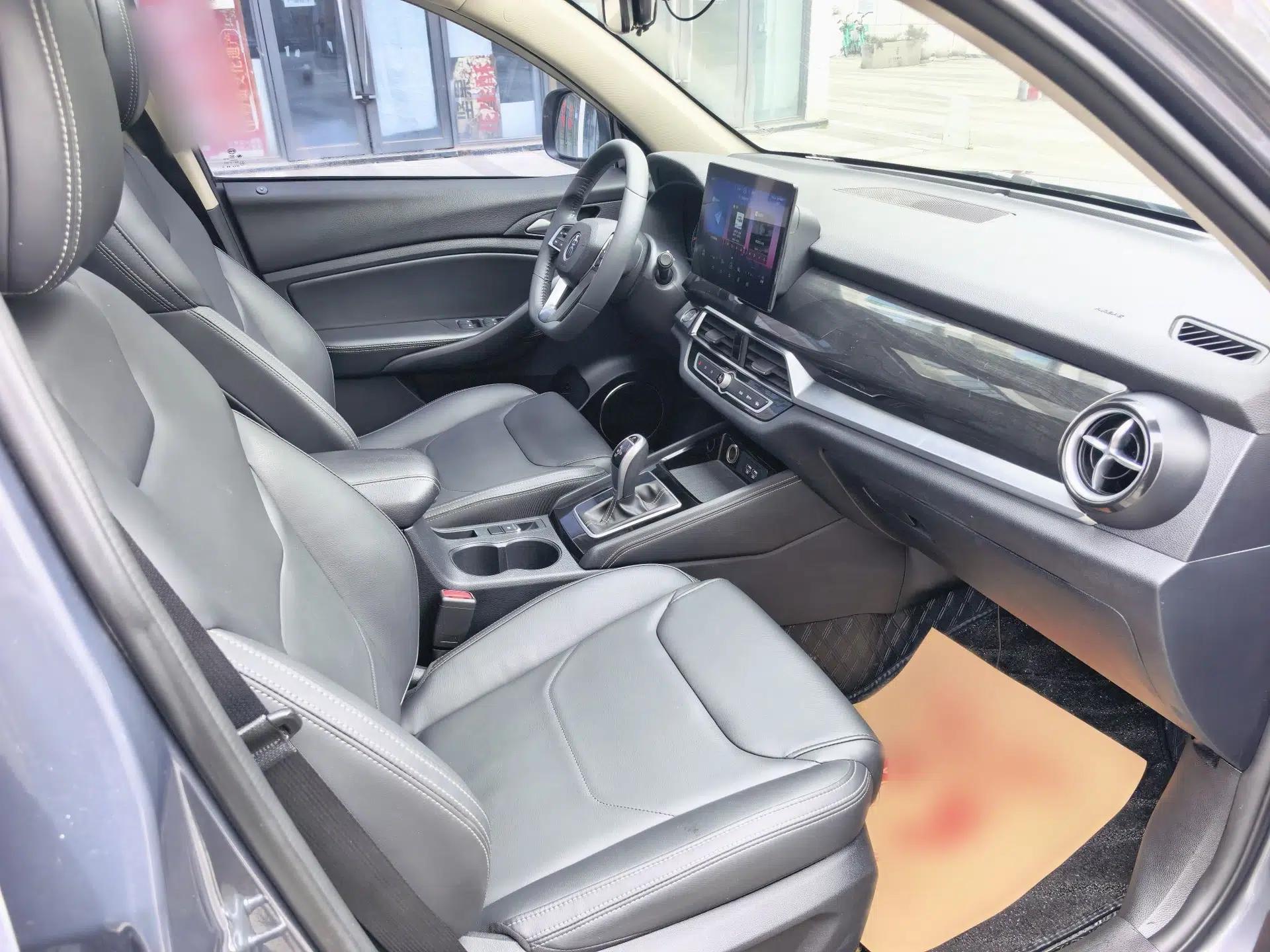 BYD Song 2021 Classic Edition 1.5T Automatic Luxury Model — миниатюра 25