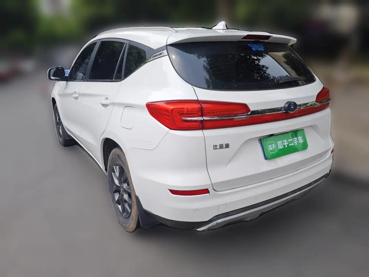 BYD Song 2020 Classic Edition 1.5T Automatic Elite Model — миниатюра 4