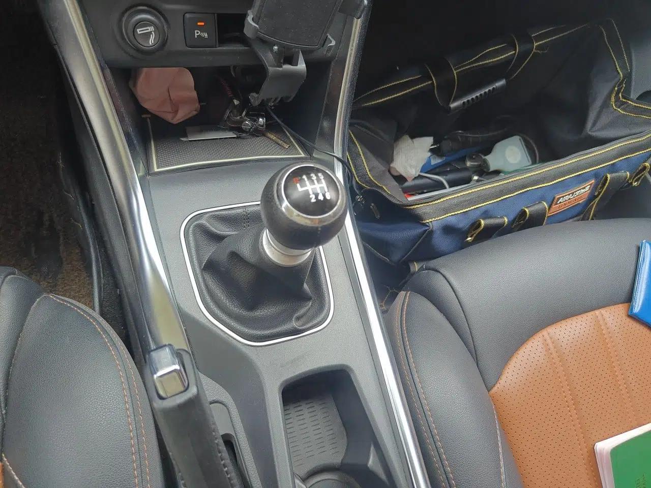 BYD Song 2016 1.5TI Manual Luxury Model — миниатюра 14