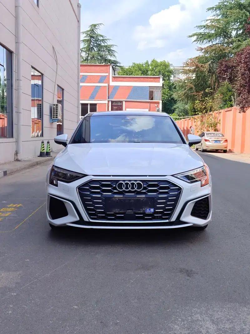 Audi A3 2022 Sportback 35 TFSI Fashion Sport — миниатюра 2