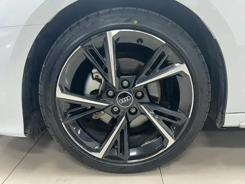 Audi A3 2022 Sportback 35 TFSI Fashion Sport — миниатюра 11