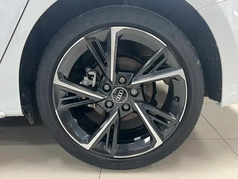 Audi A3 2022 Sportback 35 TFSI Fashion Sport — миниатюра 7