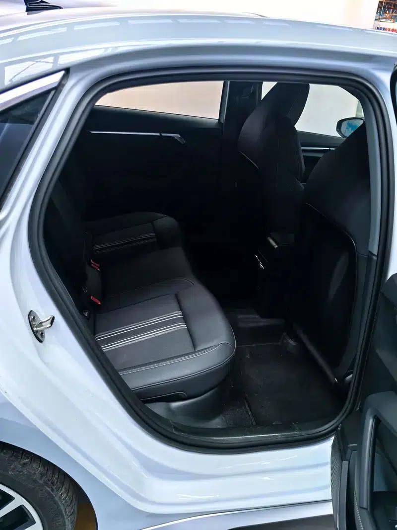 Audi A3 2023 Facelift A3L Limousine 35 TFSI Luxury Sport — миниатюра 12