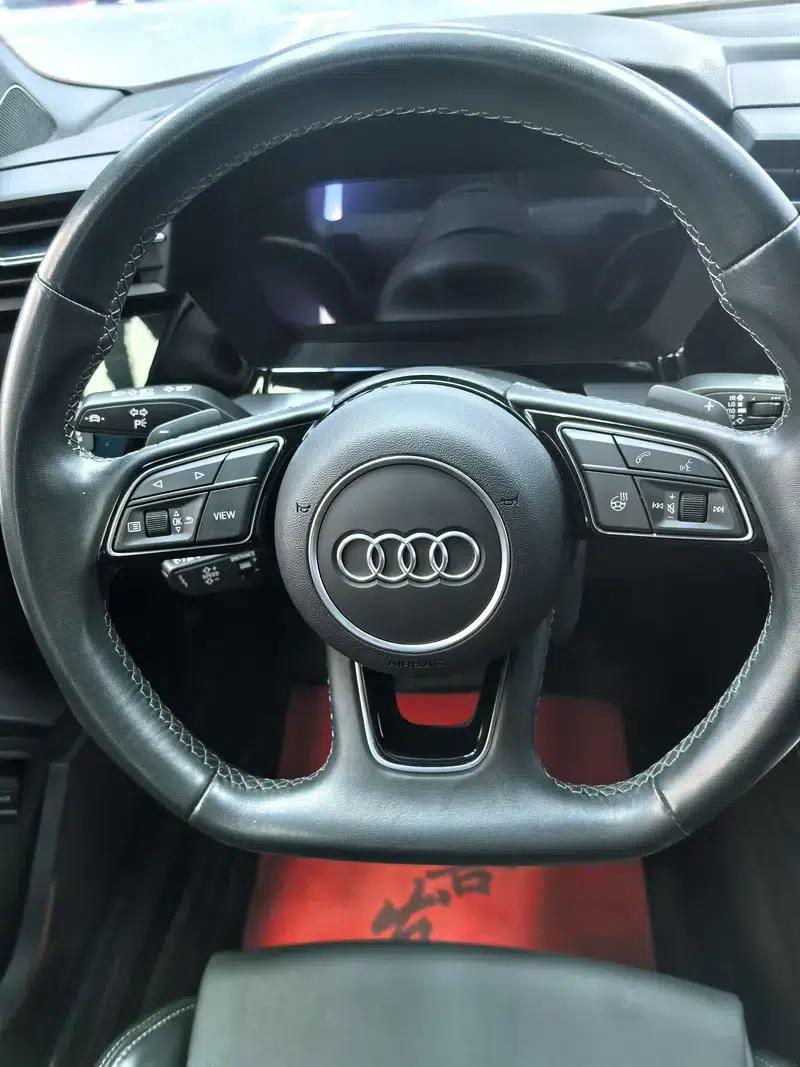 Audi A3 2023 Facelift A3L Limousine 35 TFSI Luxury Sport — миниатюра 18
