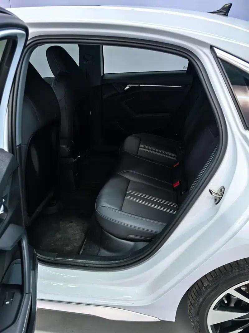 Audi A3 2023 Facelift A3L Limousine 35 TFSI Luxury Sport — миниатюра 21
