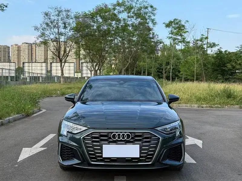 2022 Audi A3 A3L Limousine 35 TFSI Fashionable Elegant Model — миниатюра 2