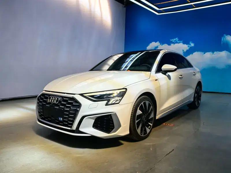 2022 Audi A3 A3L Limousine 35 TFSI Progressive Sport — миниатюра 1