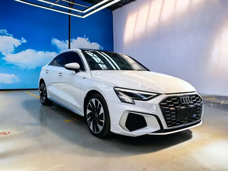 2022 Audi A3 A3L Limousine 35 TFSI Progressive Sport — миниатюра 3