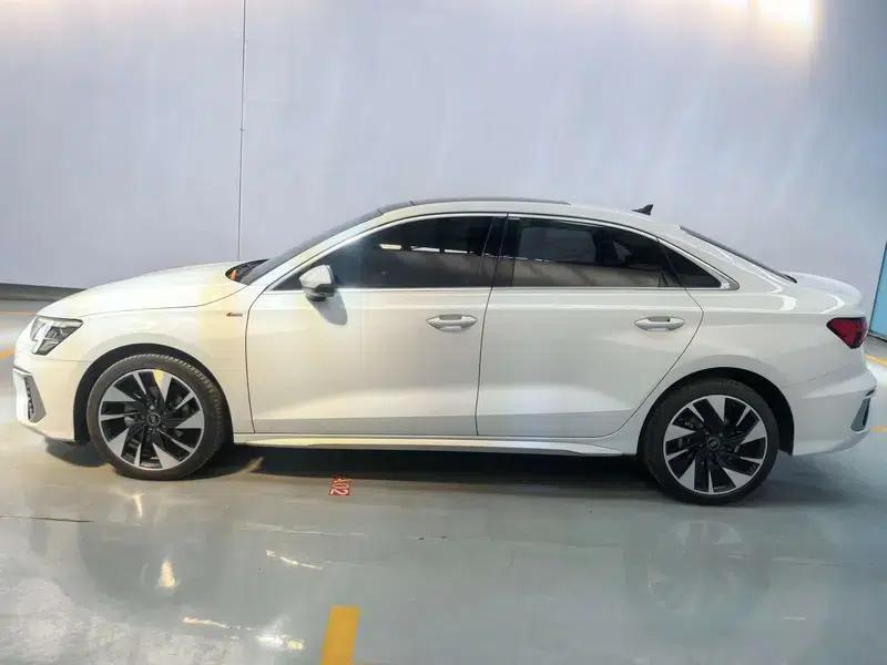 2022 Audi A3 A3L Limousine 35 TFSI Progressive Sport — миниатюра 4