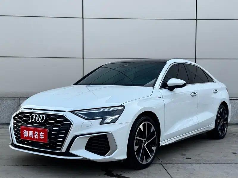 Audi A3 2023 Facelift A3L Limousine 35 TFSI Sporty Edition — миниатюра 1