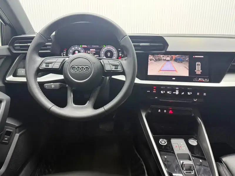 Audi A3 2022 Sportback 35 TFSI Progressive Sport — миниатюра 13