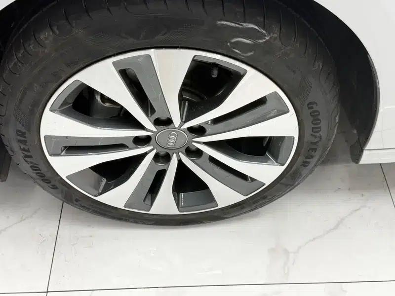 Audi A3 2022 Sportback 35 TFSI Progressive Sport — миниатюра 9