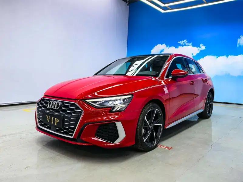 Audi A3 2023 Sportback 35 TFSI Fashion Sport — миниатюра 1