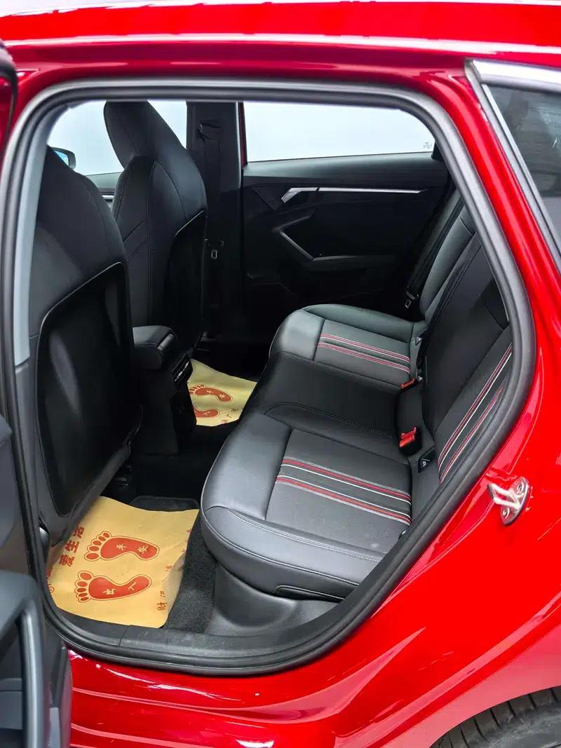 Audi A3 2023 Sportback 35 TFSI Fashion Sport — миниатюра 21