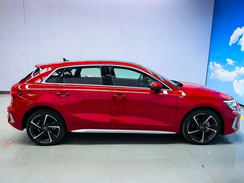 Audi A3 2023 Sportback 35 TFSI Fashion Sport — миниатюра 8