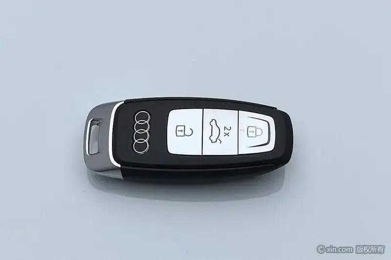 Audi A3 2021 A3L Limousine 35 TFSI Fashionable Elegant Model — миниатюра 6