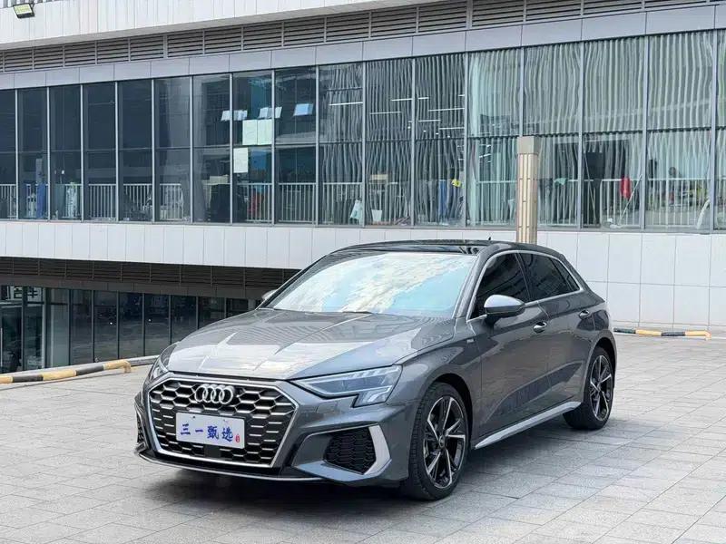 Audi A3 2022 Sportback 35 TFSI Fashion Sport — миниатюра 1