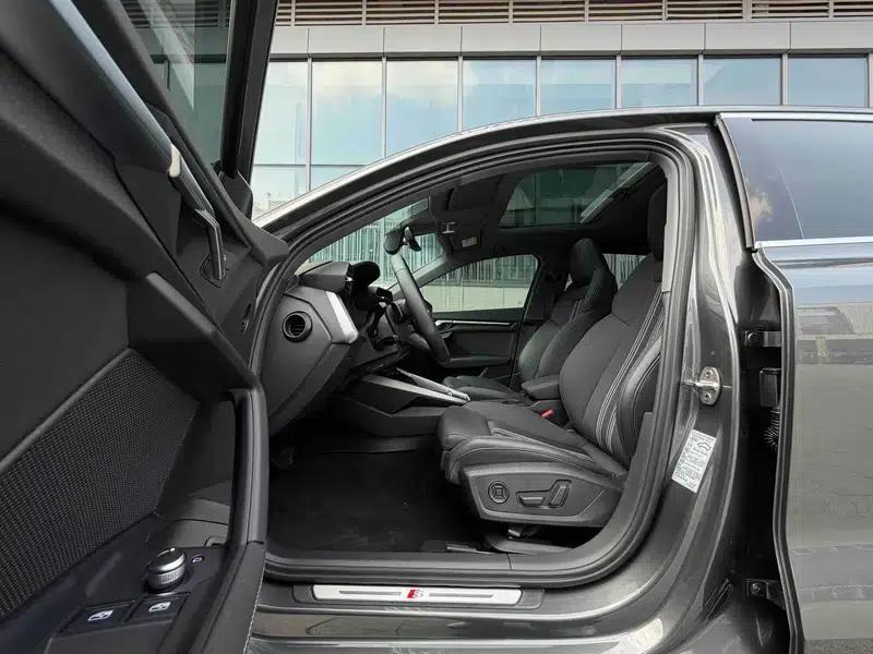 Audi A3 2022 Sportback 35 TFSI Fashion Sport — миниатюра 16