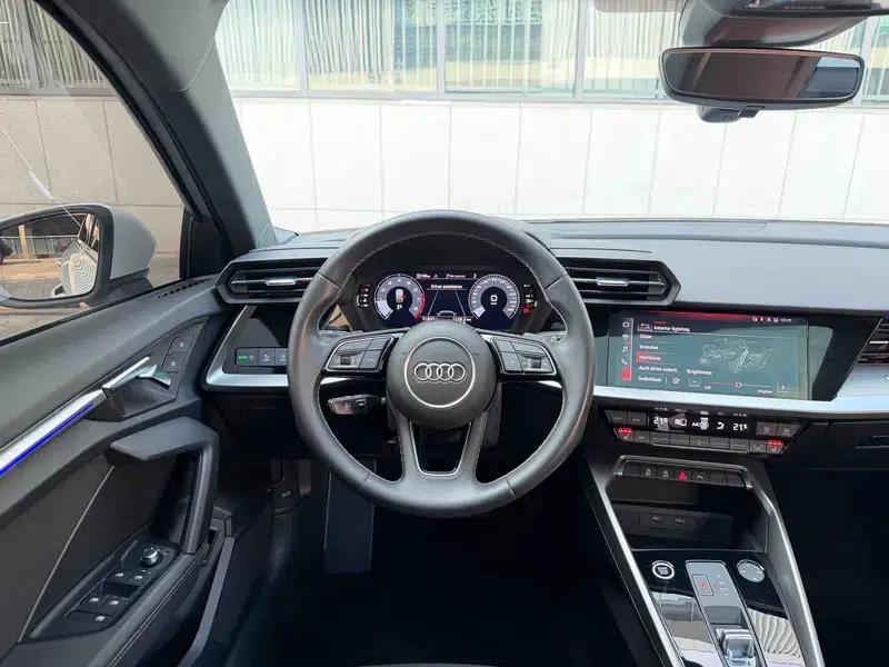 Audi A3 2022 Sportback 35 TFSI Fashion Sport — миниатюра 15