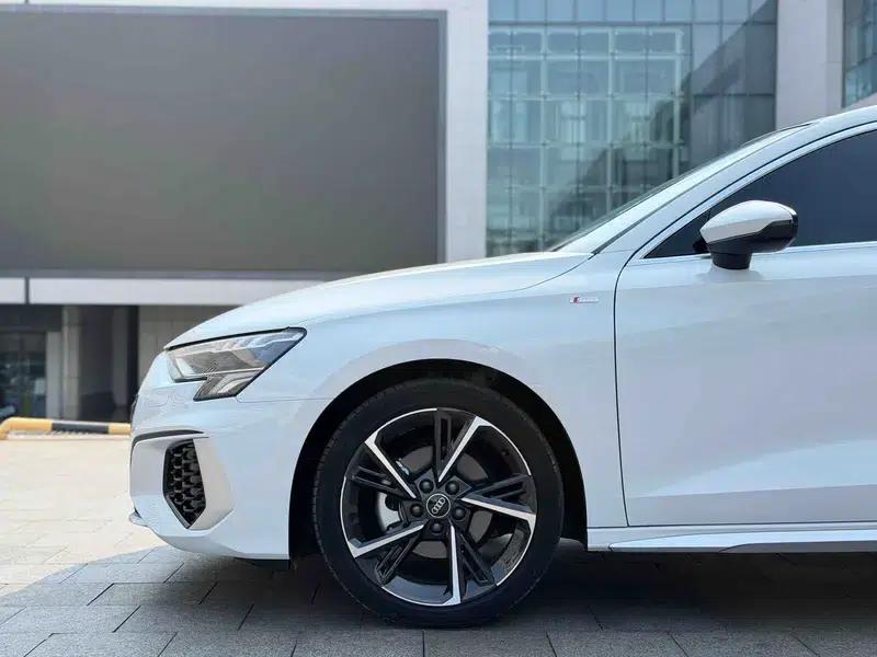 Audi A3 2022 Sportback 35 TFSI Fashion Sport — миниатюра 9