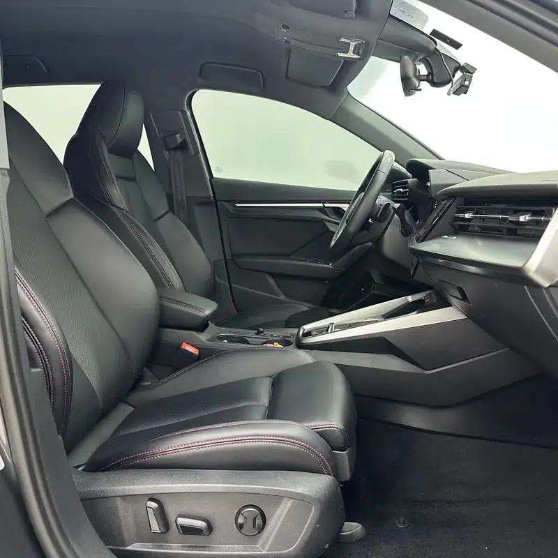 Audi A3 2021 Sportback 35 TFSI Progressive Sport — миниатюра 15