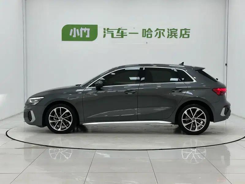Audi A3 2021 Sportback 35 TFSI Progressive Sport — миниатюра 4