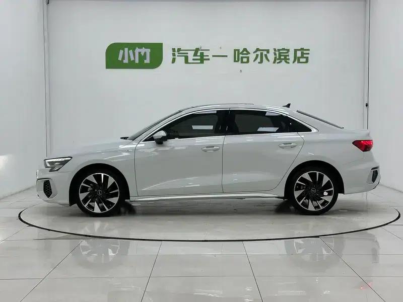 2022 Audi A3 A3L Limousine 35 TFSI Fashion Sport — миниатюра 4