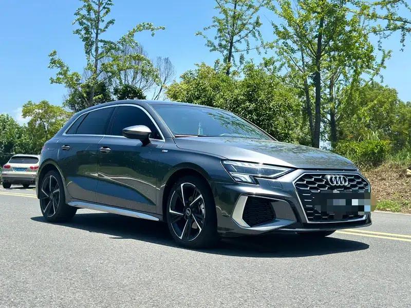 Audi A3 2024 Sportback 35 TFSI Progressive Elegance — миниатюра 3