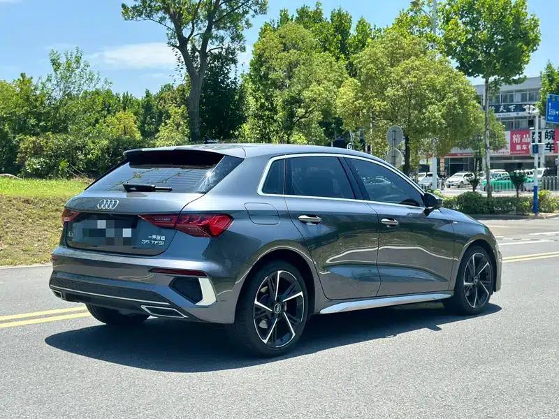 Audi A3 2024 Sportback 35 TFSI Progressive Elegance — миниатюра 6