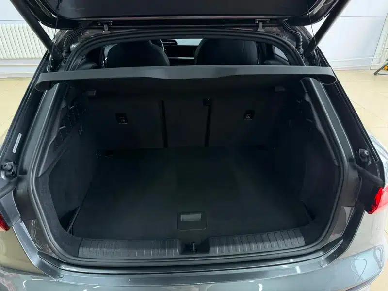 Audi A3 2022 Sportback 35 TFSI Fashion Sport — миниатюра 19