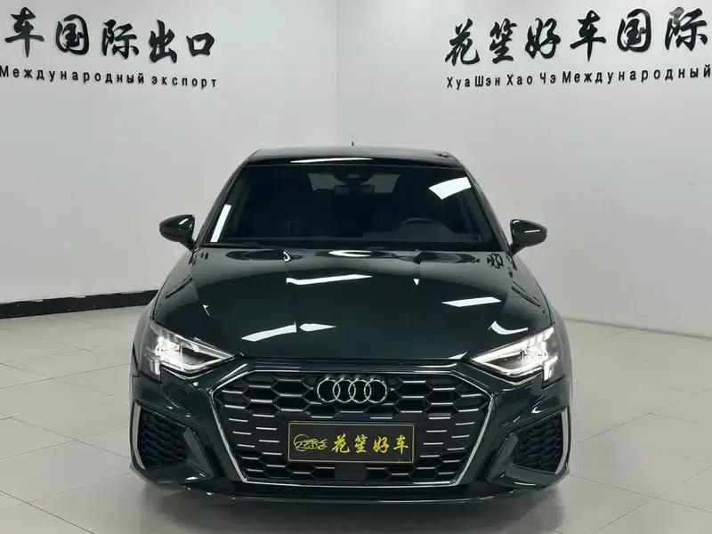 Audi A3 2022 Sportback 35 TFSI Fashion Sport — миниатюра 2