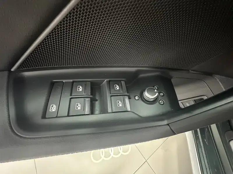 Audi A3 2022 Sportback 35 TFSI Fashion Sport — миниатюра 25