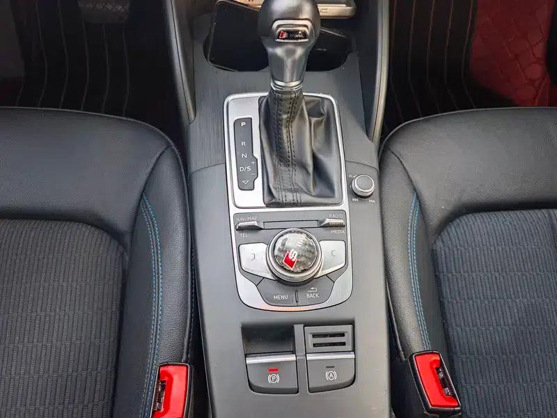 Audi A3 2020 Sportback 35 TFSI Fashion Edition (National V Emission Standard) — миниатюра 12