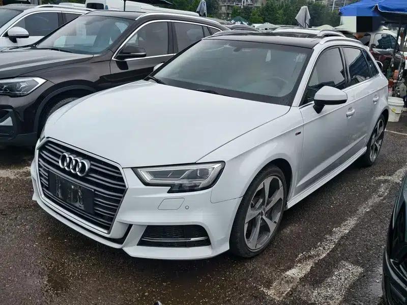 Audi A3 2017 Sportback 35 TFSI Sport — миниатюра 1