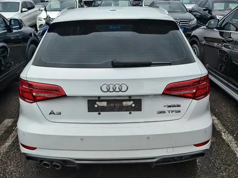 Audi A3 2017 Sportback 35 TFSI Sport — миниатюра 3