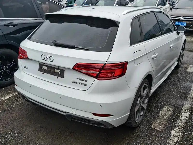 Audi A3 2017 Sportback 35 TFSI Sport — миниатюра 4