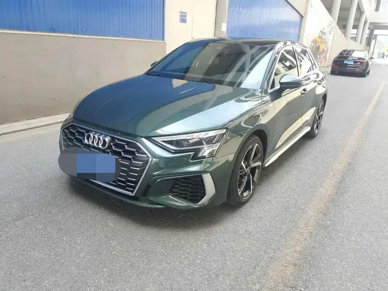 Audi A3 2024 Sportback 35 TFSI Fashion Sport — миниатюра 1