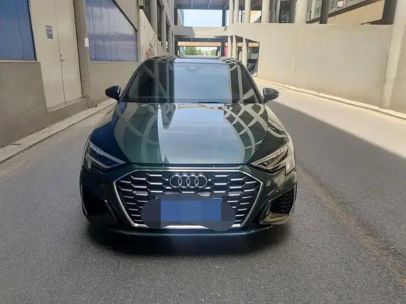 Audi A3 2024 Sportback 35 TFSI Fashion Sport — миниатюра 2