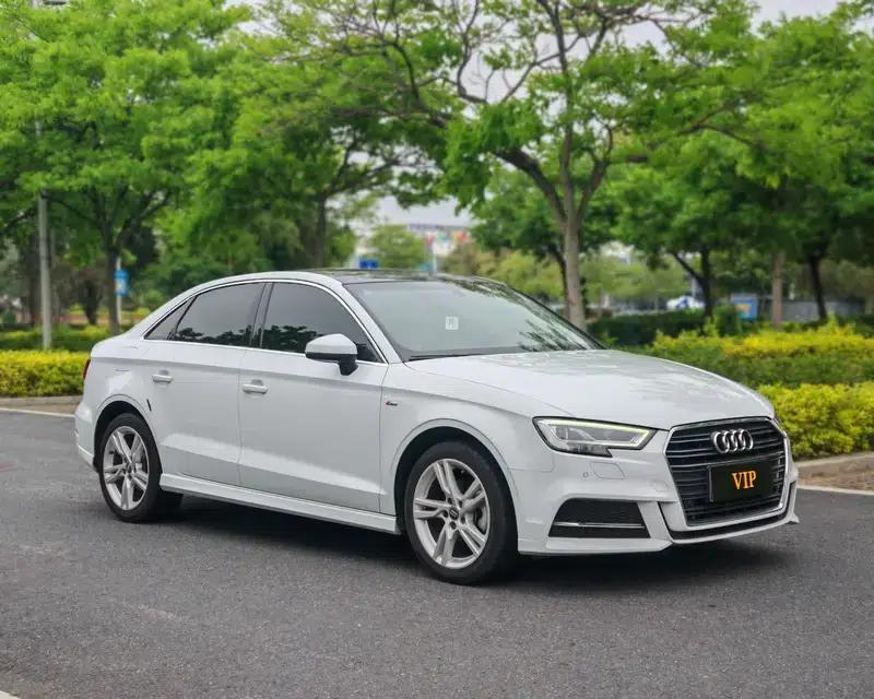 Audi A3 2019 Limousine 35 TFSI Fashion Edition (National V Emission Standard) — миниатюра 3