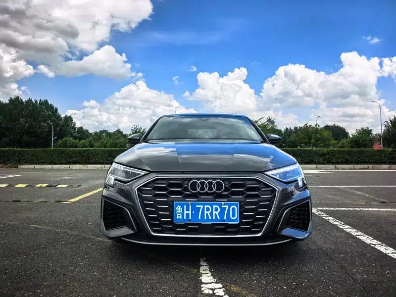 Audi A3 2023 Facelift A3L Limousine 35 TFSI Sporty Edition — миниатюра 2