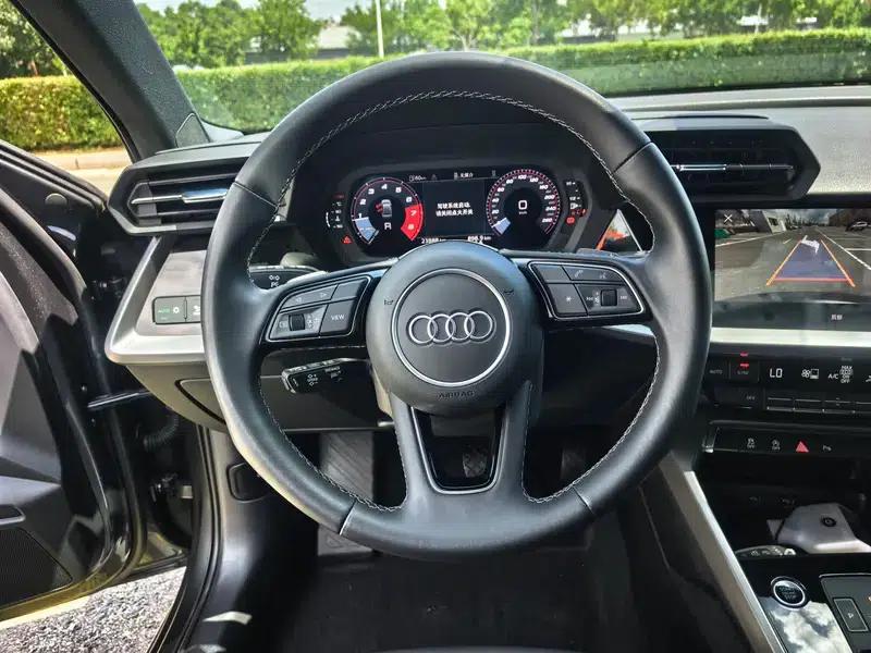 Audi A3 2023 Facelift A3L Limousine 35 TFSI Sporty Edition — миниатюра 17