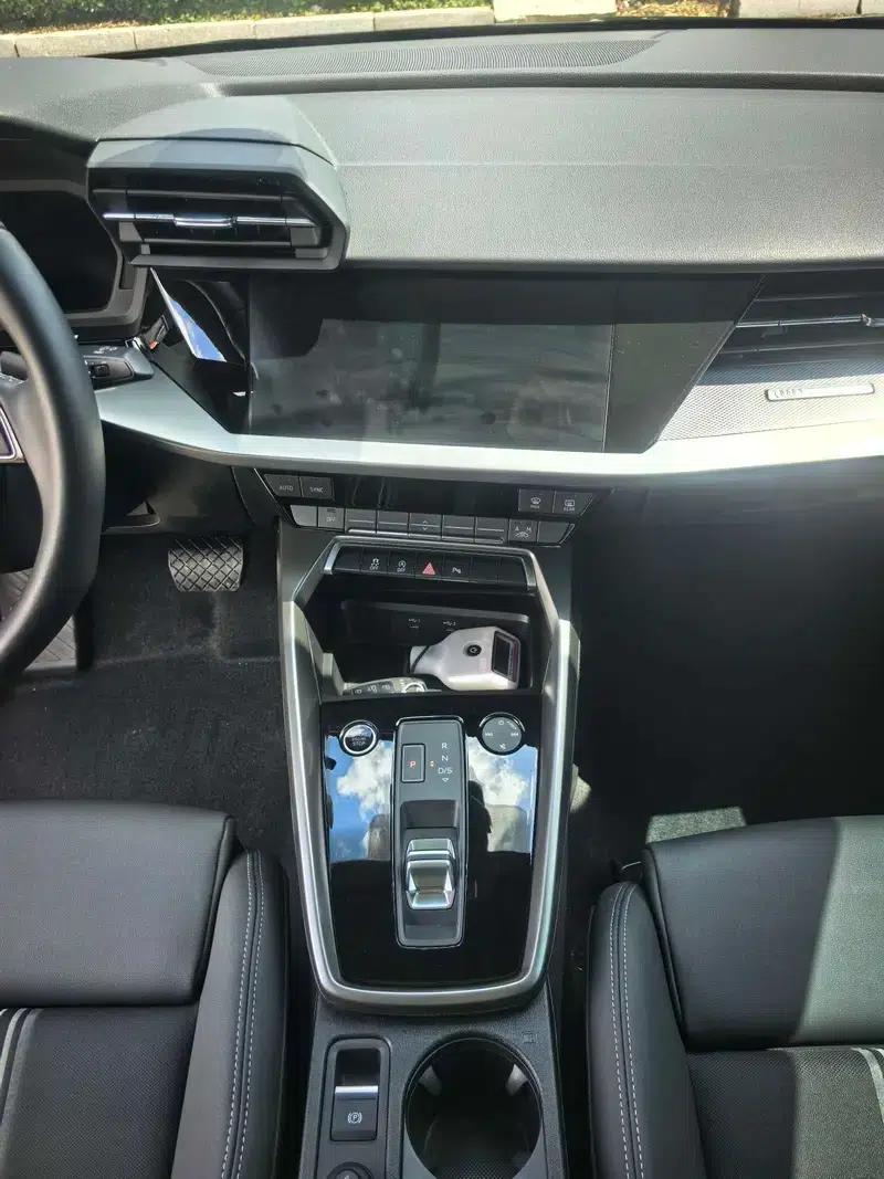 Audi A3 2023 Facelift A3L Limousine 35 TFSI Sporty Edition — миниатюра 20