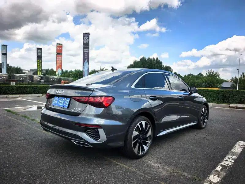 Audi A3 2023 Facelift A3L Limousine 35 TFSI Sporty Edition — миниатюра 6