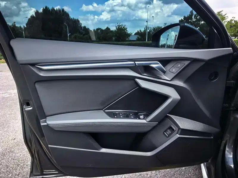 Audi A3 2023 Facelift A3L Limousine 35 TFSI Sporty Edition — миниатюра 10