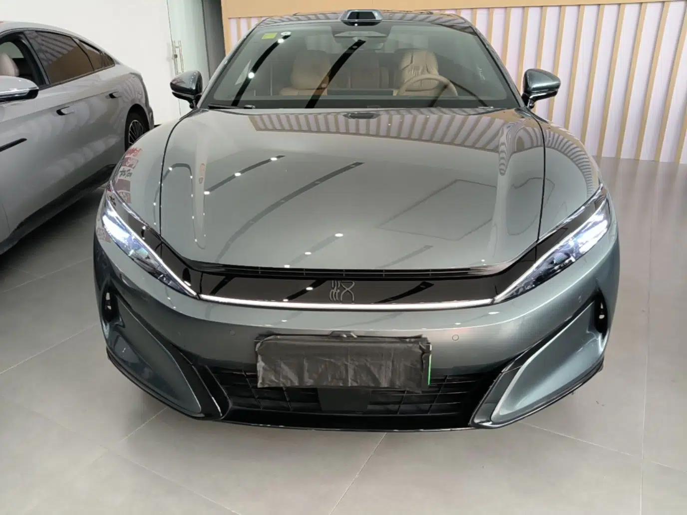 BYD Han L 2025 DM-p Four-Wheel-Drive LiDAR Flagship Model — миниатюра 2